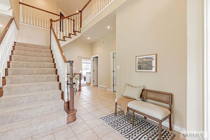 Property Photo: 396 Cranbrook Lane ID 83404