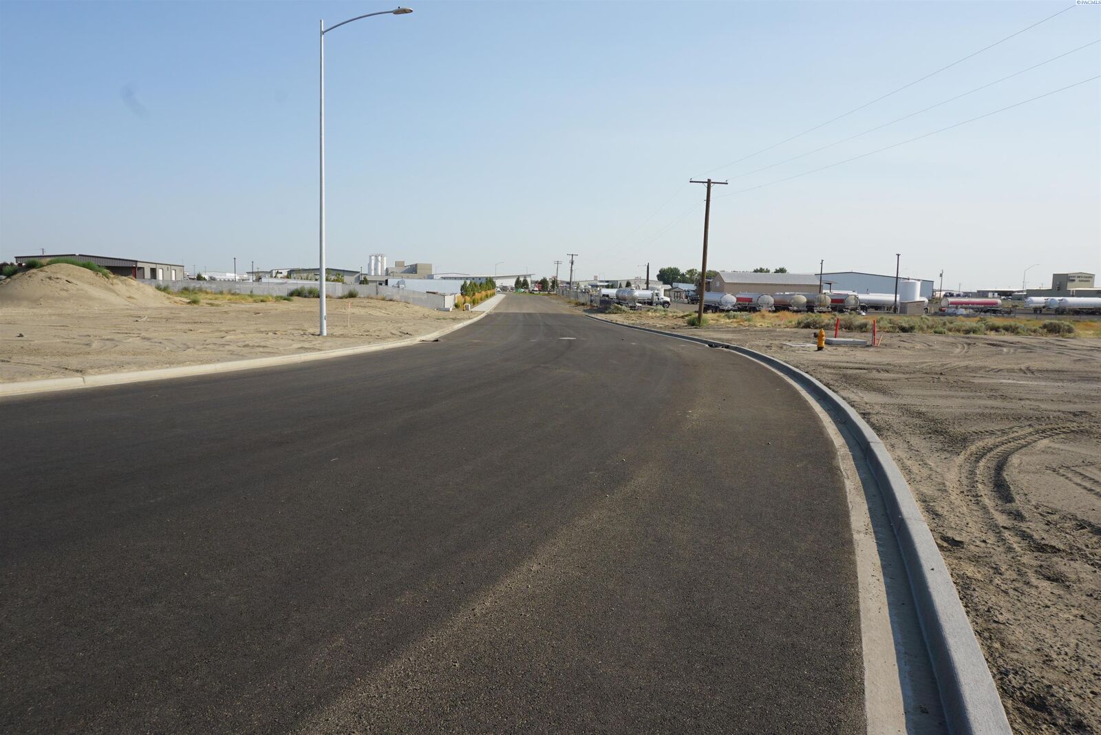 Property Photo: Lot 7 Bsp 03 Adams Street WA 99301