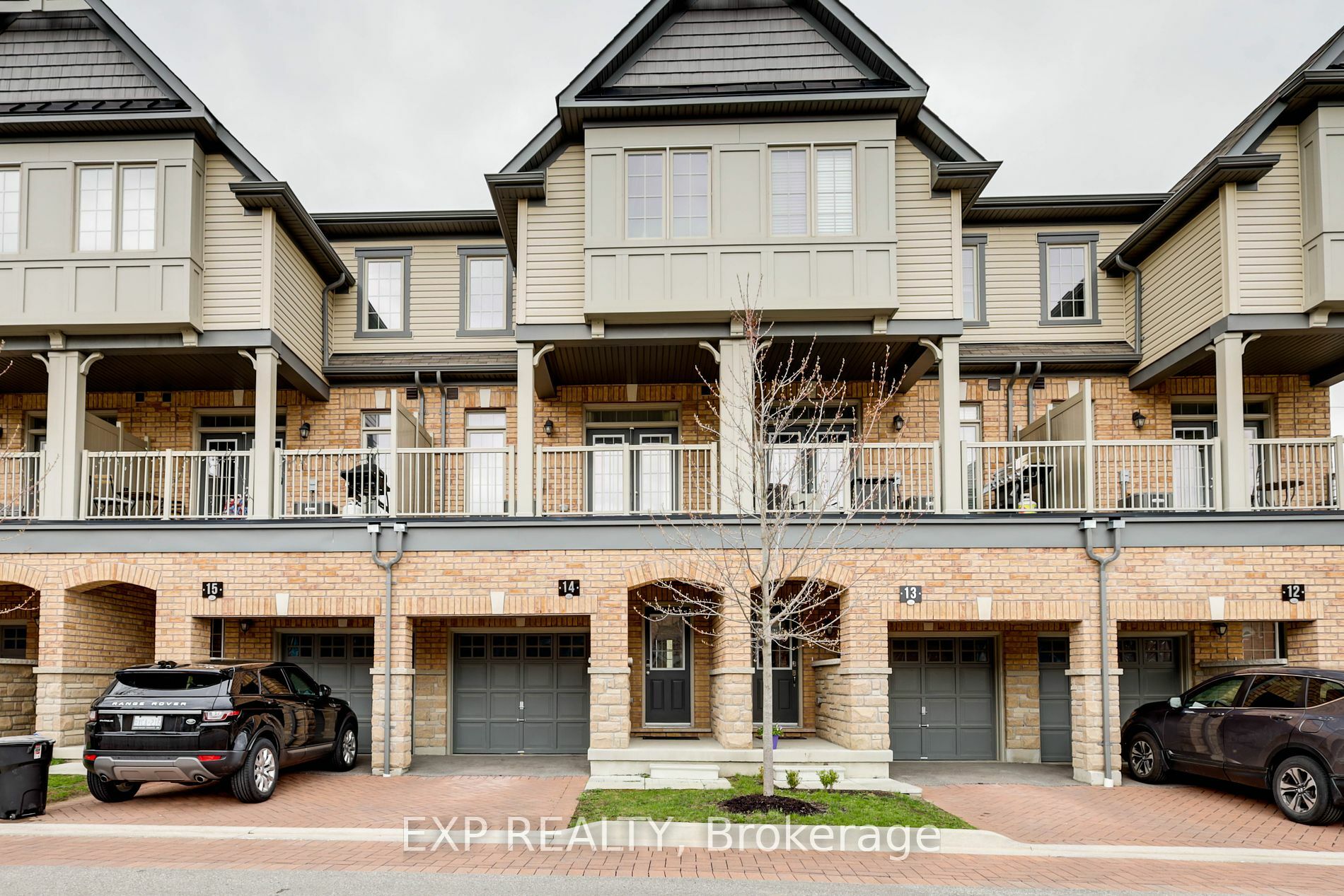 285 Finch Ave 14  Pickering ON L1V 0E6 photo