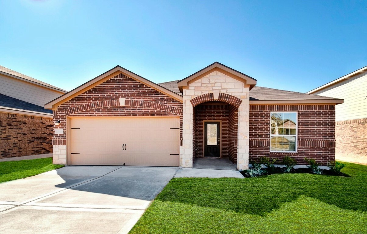 Property Photo:  1139 Amy Drive  TX 78640 