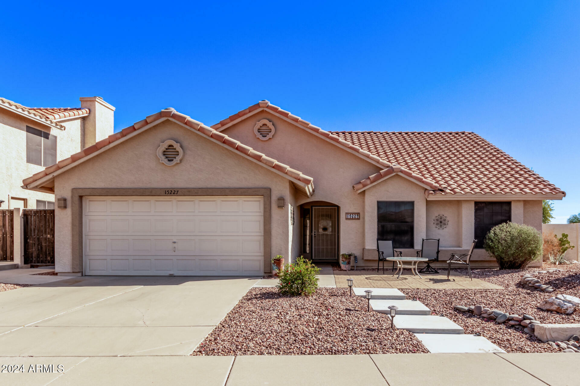 Property Photo:  15227 S 28th Street  AZ 85048 