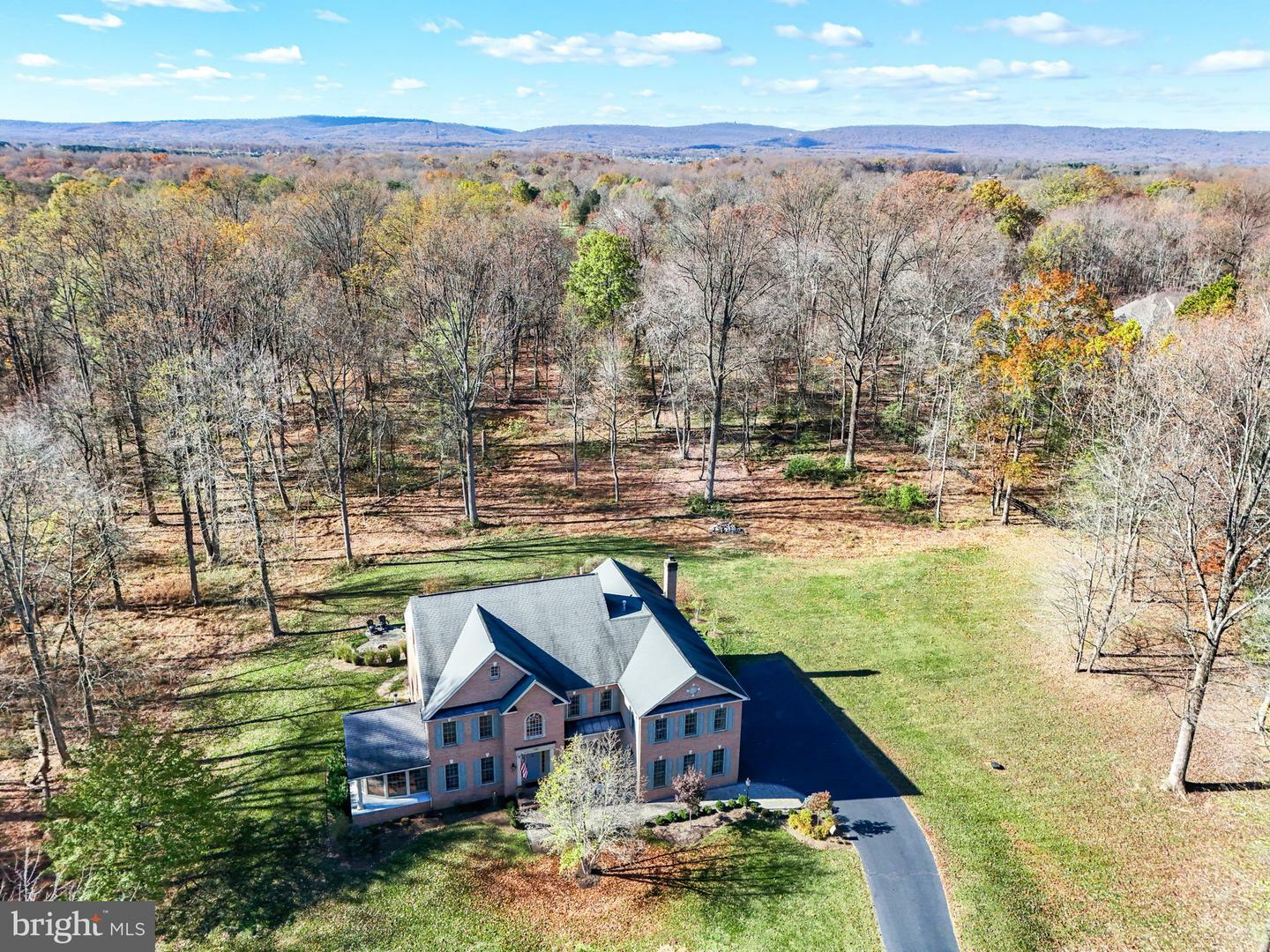 Property Photo:  15280 Riding Club Drive  VA 20169 