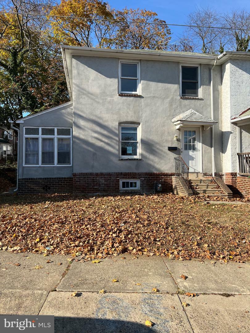 Property Photo:  912 E 14th Street  PA 19013 