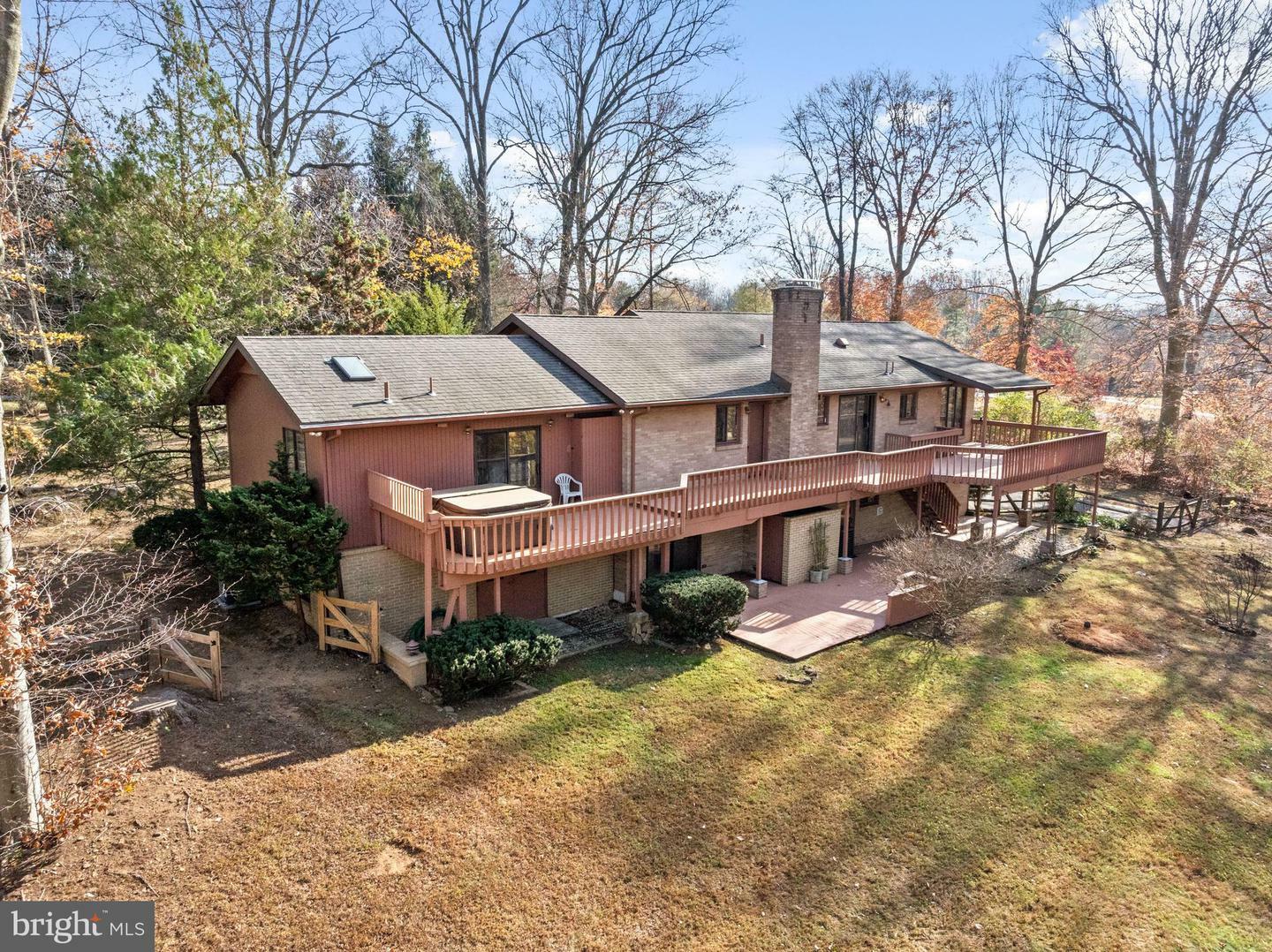 Property Photo:  9 Timber Lane  PA 19373 