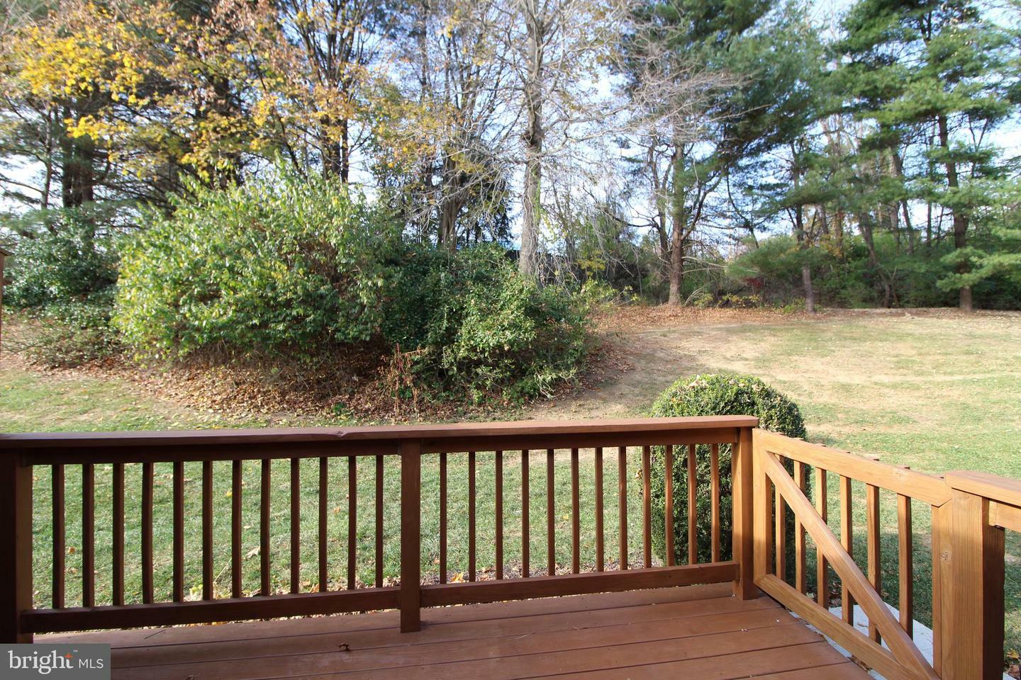 Property Photo:  65 E Jonathan Court  PA 19348 