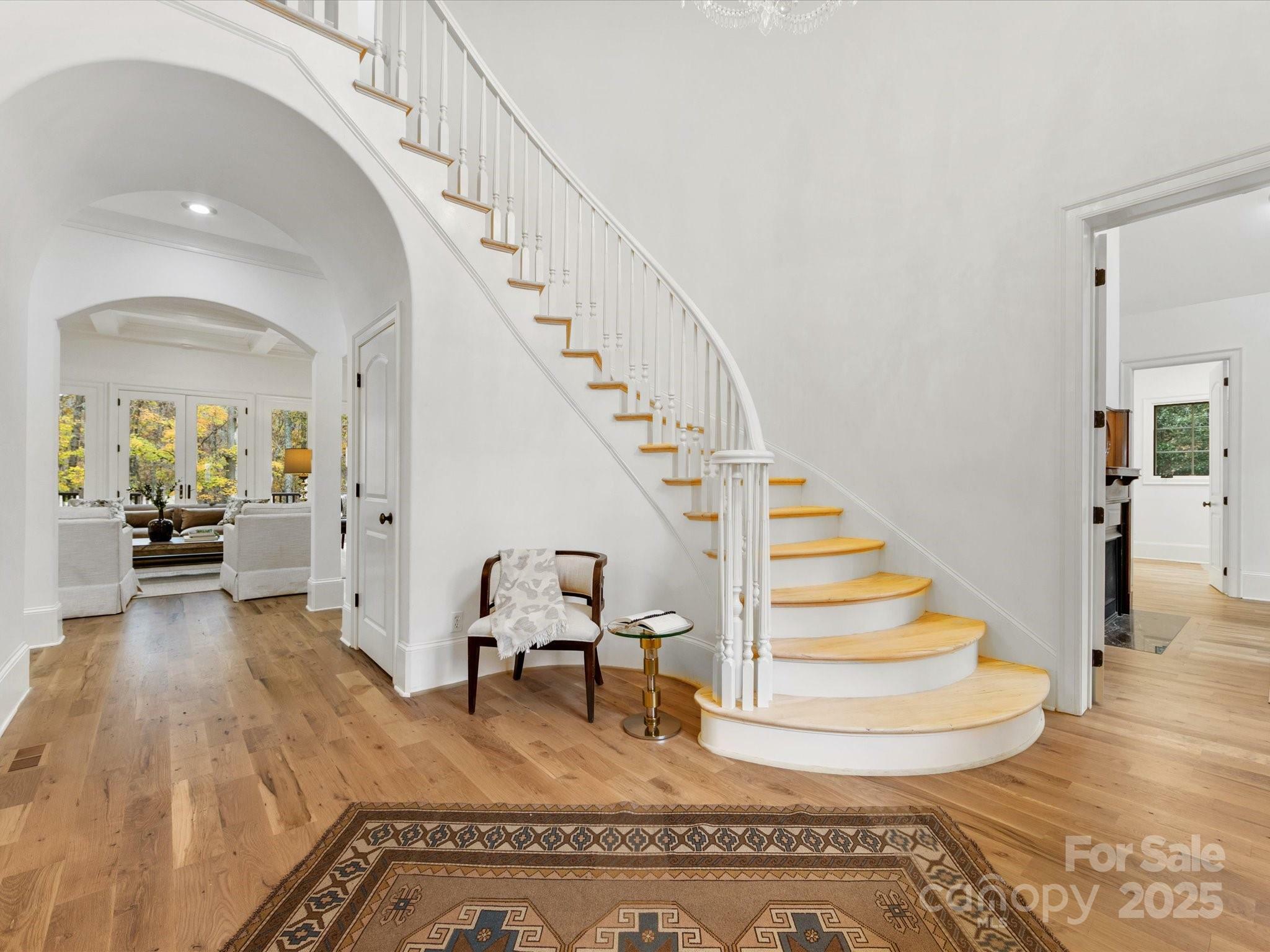 Property Photo: 6040 Oxfordshire Road NC 28173