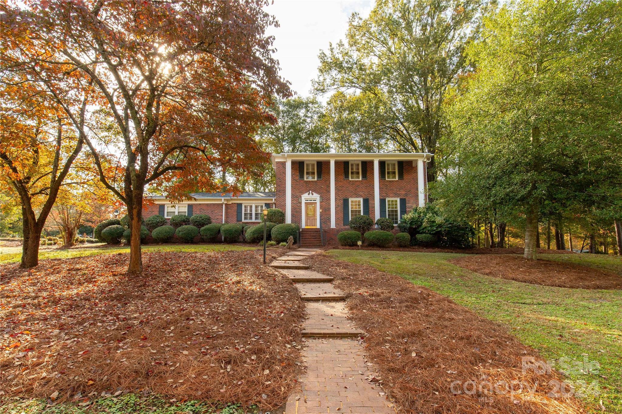 Property Photo:  1105 Malvern Lane  SC 29720 