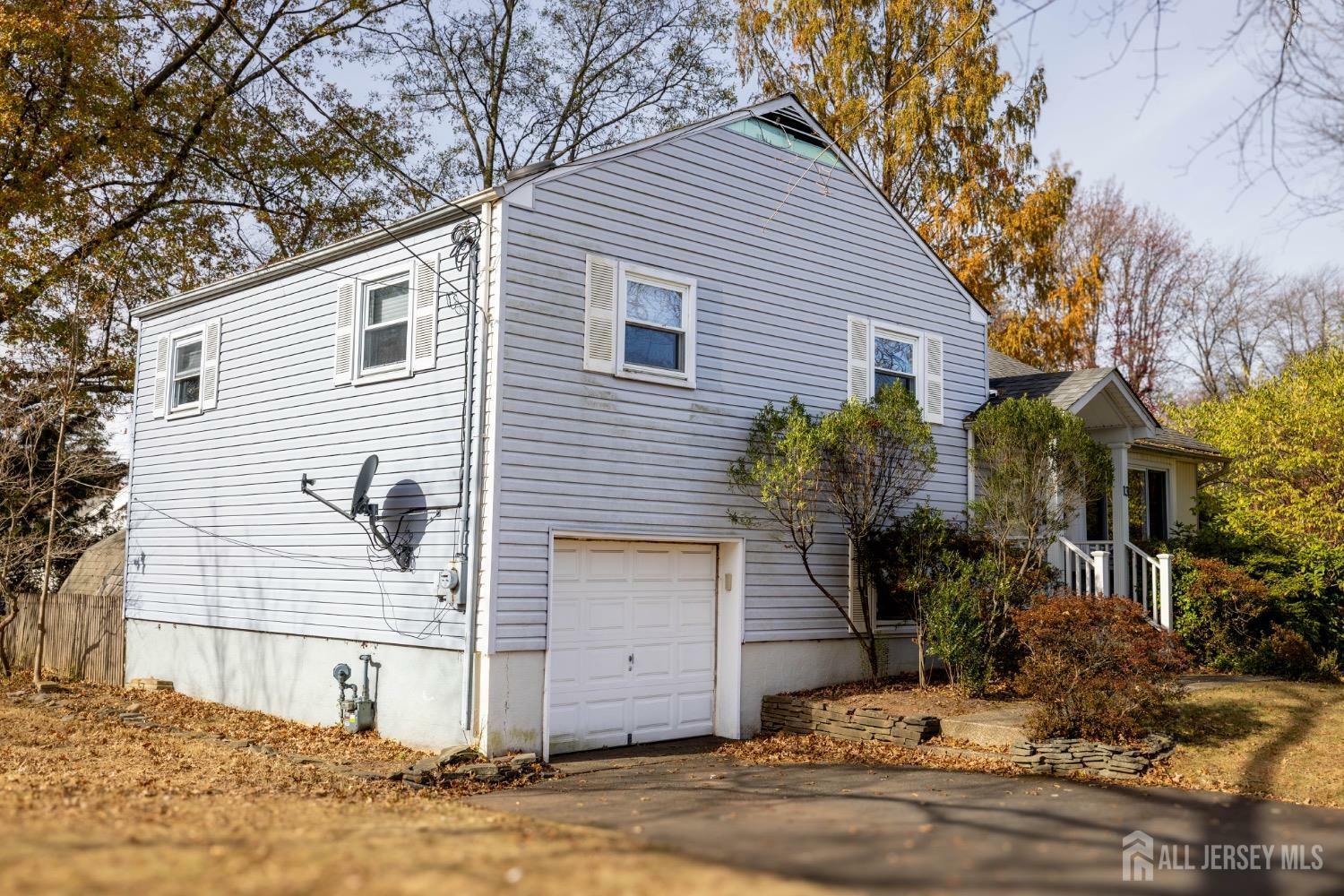 Property Photo:  13 Irving Avenue  NJ 08840 