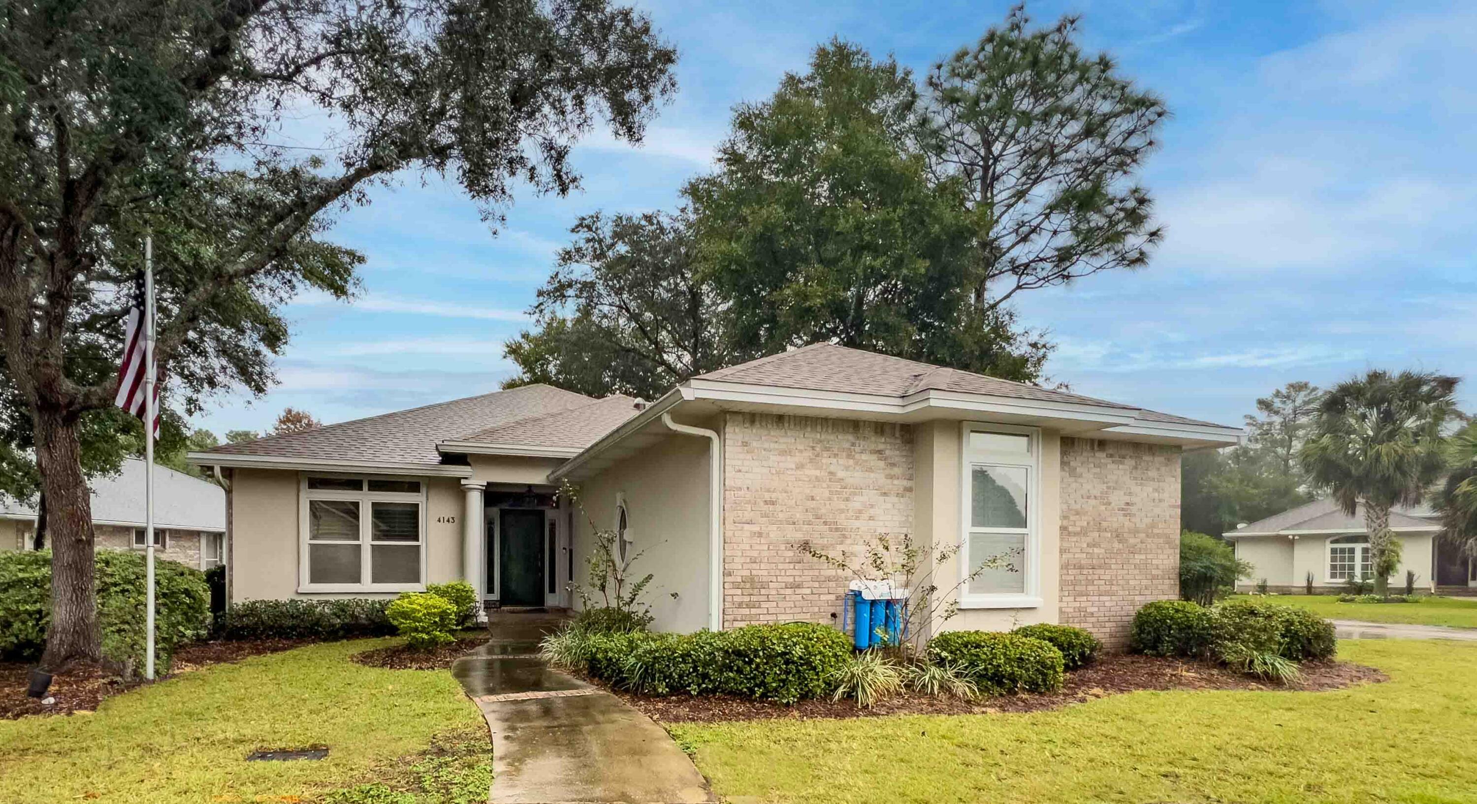 Property Photo:  4143 Callaway Drive  FL 32578 