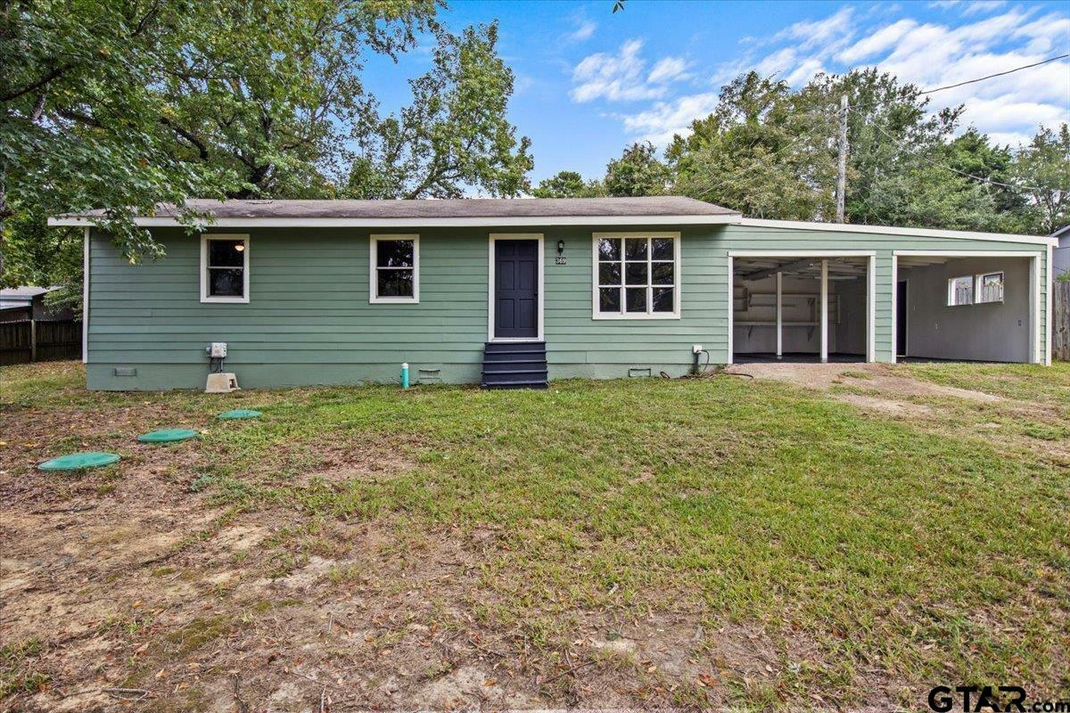 Property Photo:  369 Pinewood Rd  TX 75650 