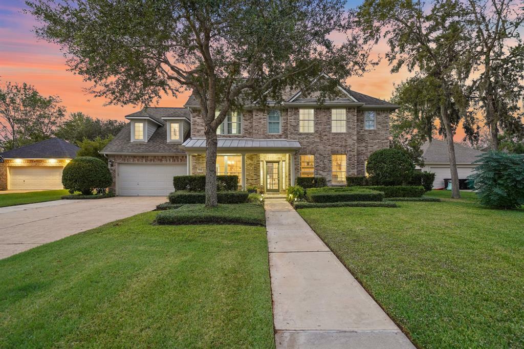 Property Photo:  8807 S Fitzgerald Way  TX 77459 