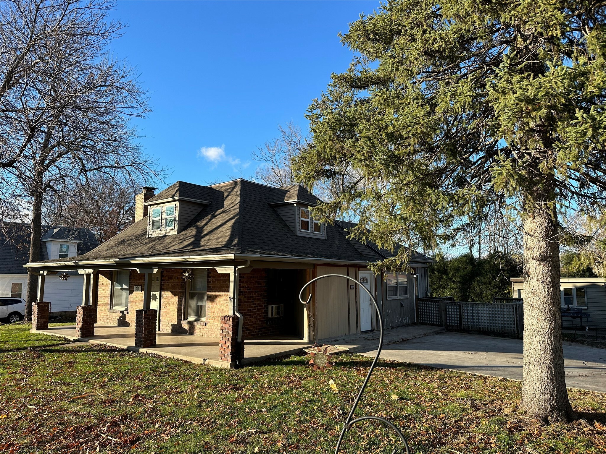 Property Photo:  1207 Virginia Avenue  IA 50315 