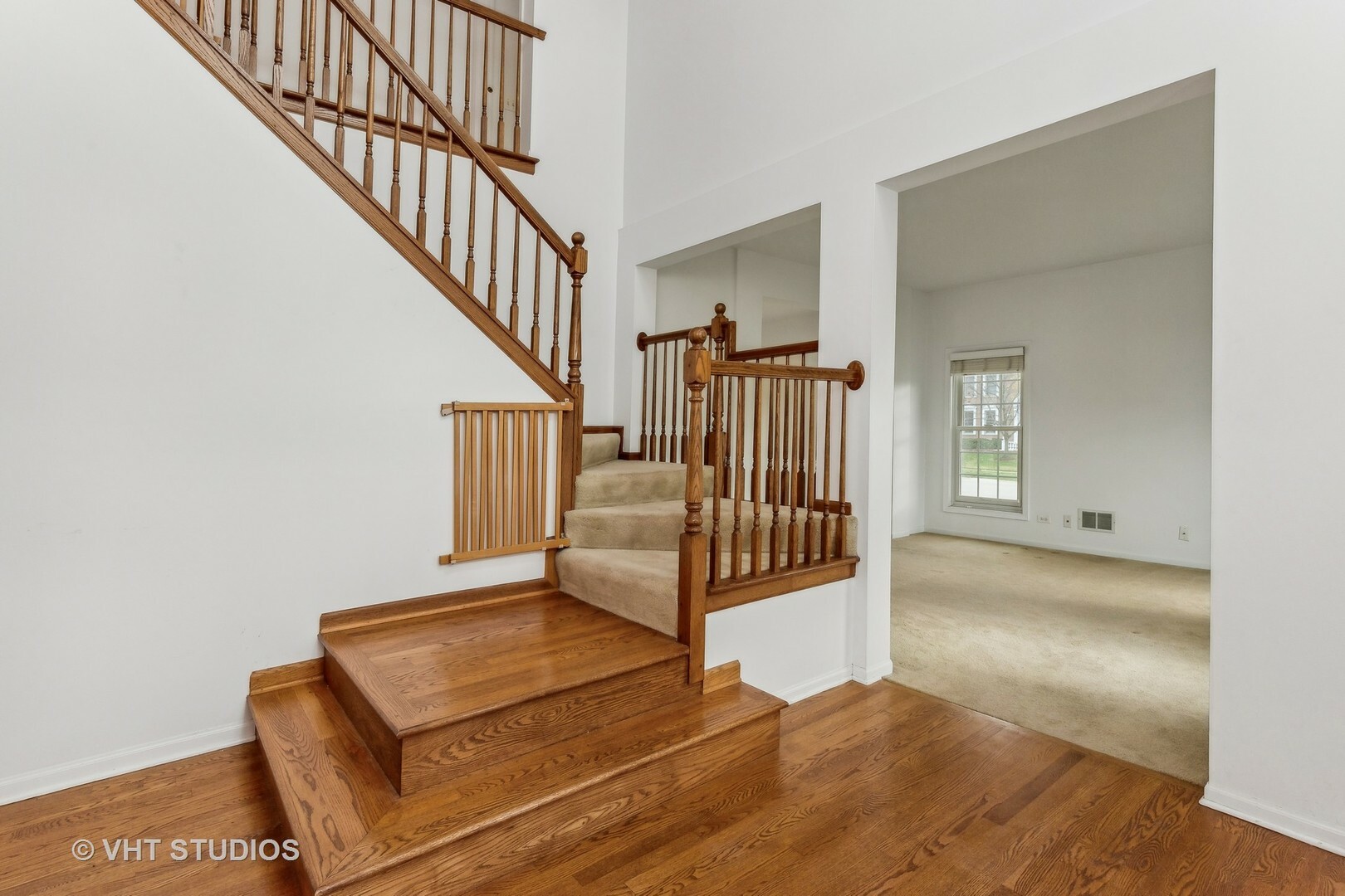 Property Photo:  17206 W Gurnee Glen Drive  IL 60031 