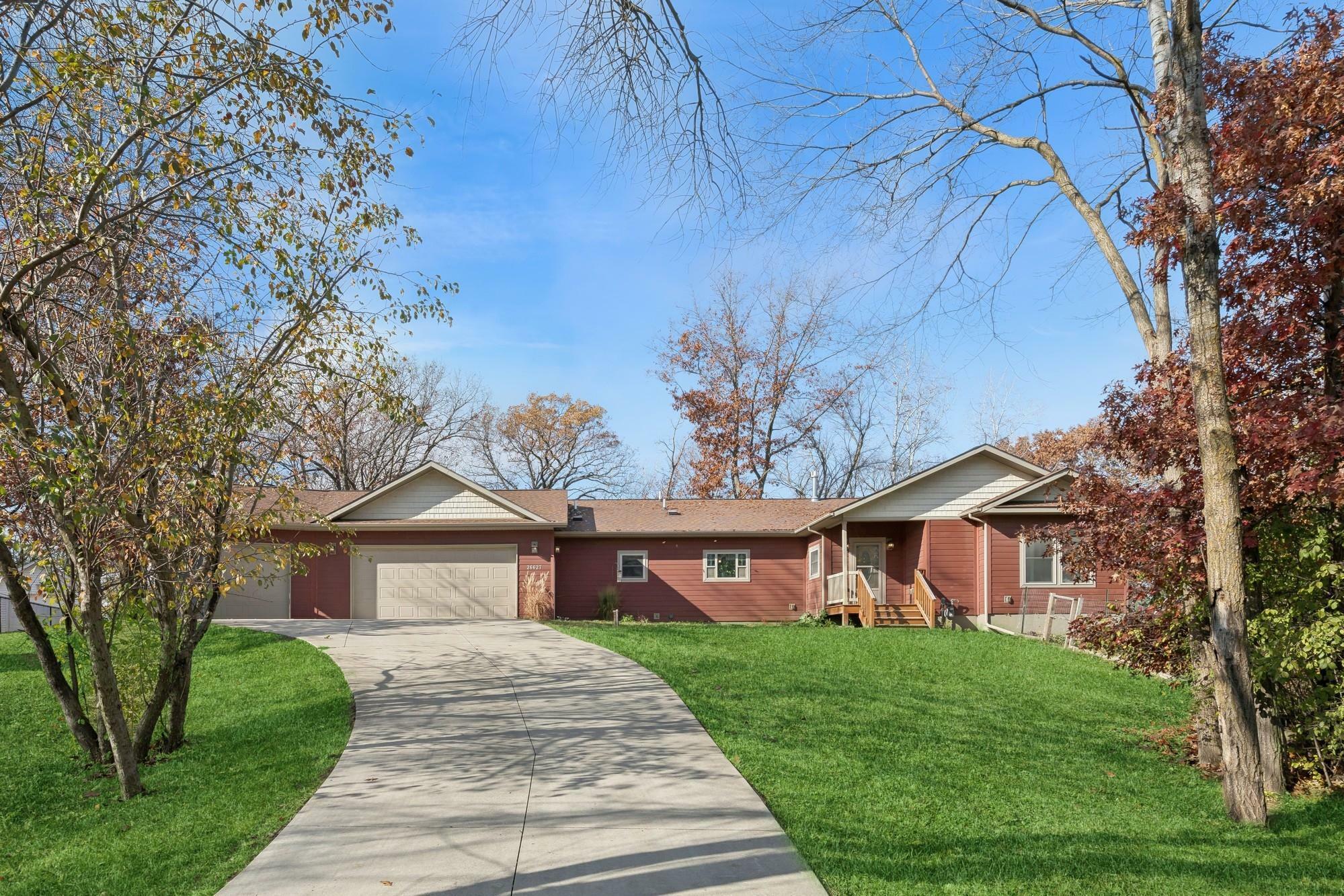 Property Photo:  26627 Woodcrest Circle  MN 55020 