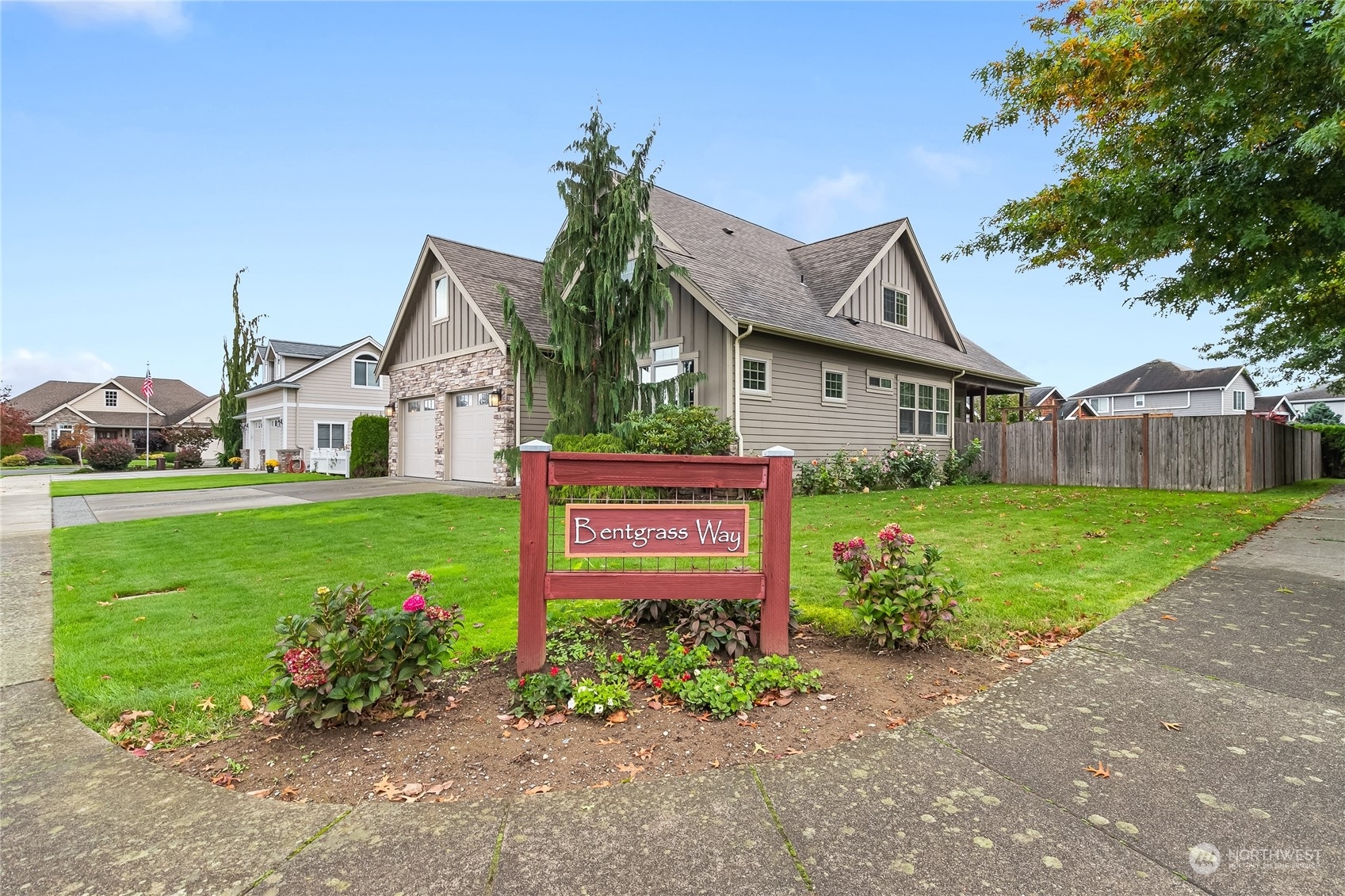 Property Photo:  879  Bentgrass Way  WA 98264 