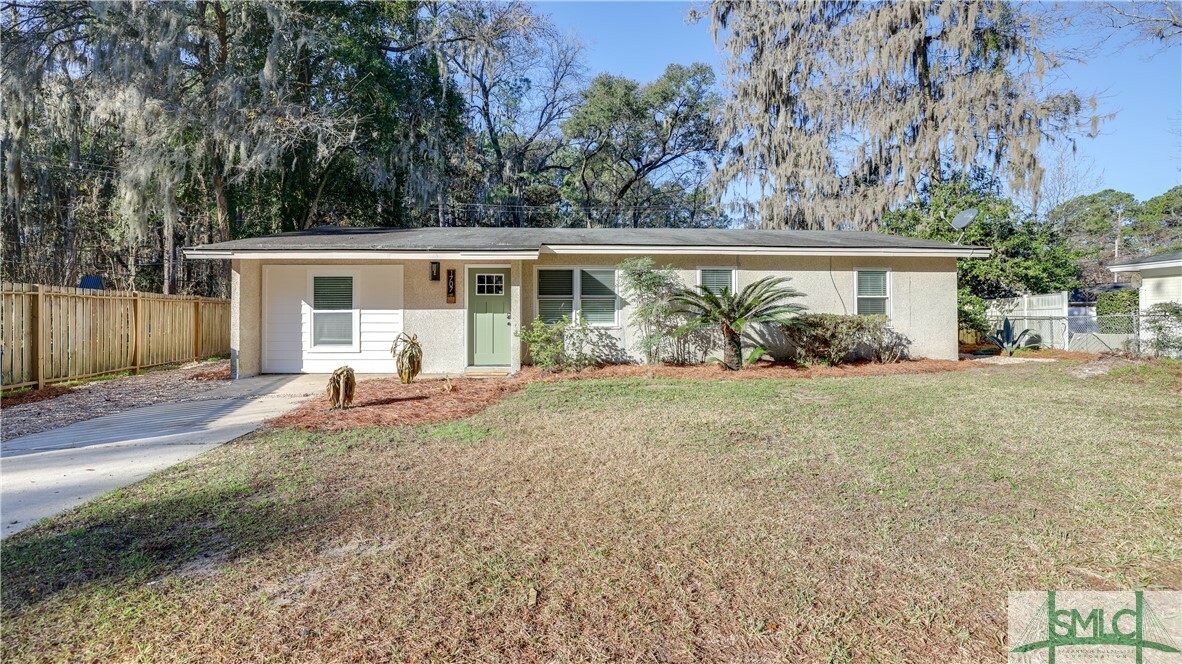 Property Photo:  1707 Kings Way Court  GA 31406 