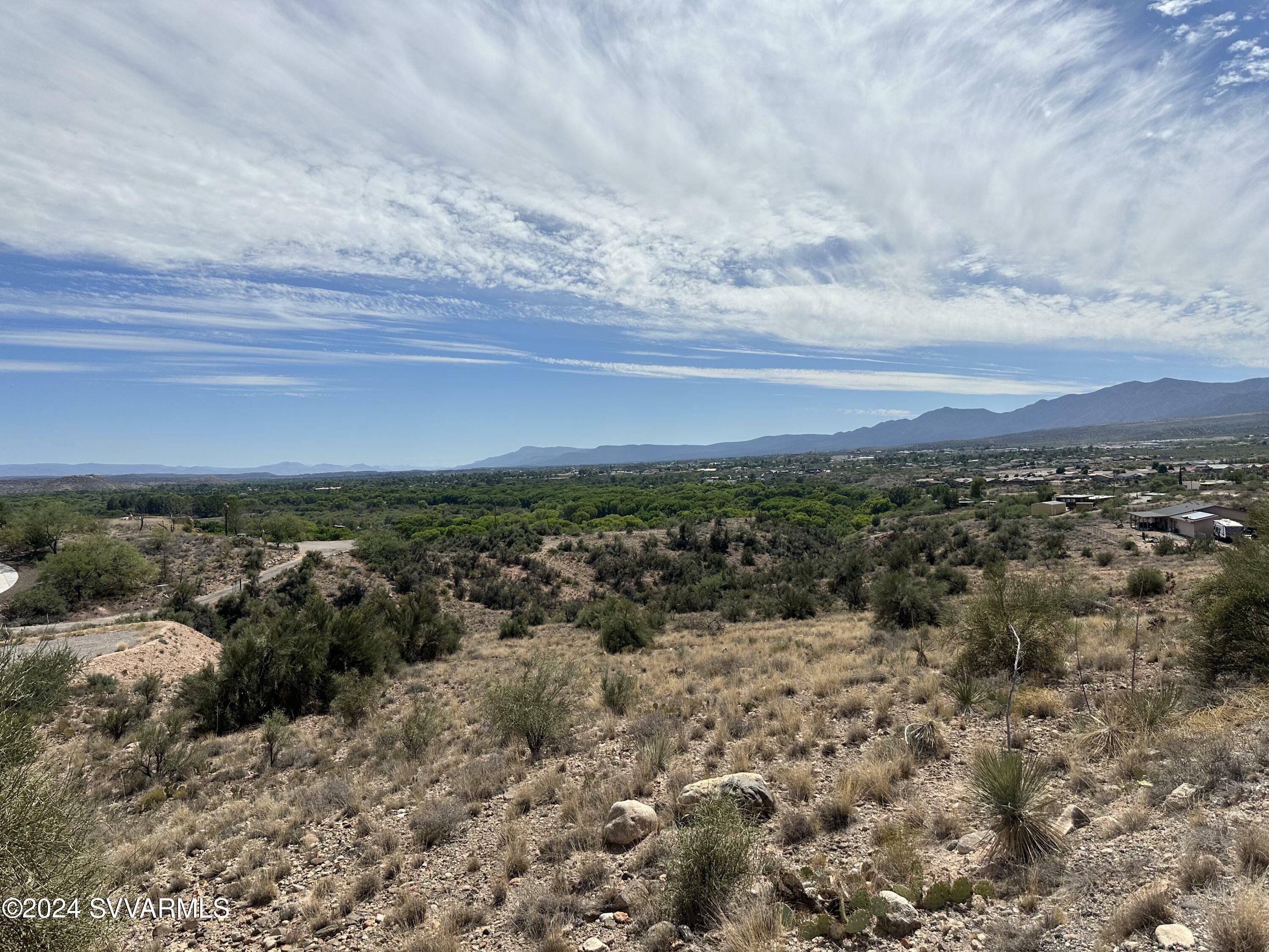 Property Photo:  601 S Hillcrest Drive  AZ 86324 