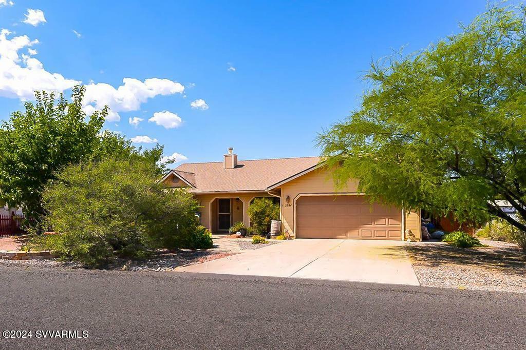 Property Photo:  2084 S Wranglers Way  AZ 86326 