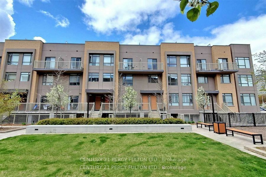 Photo de la propriété:  90 Orchid Place Dr 315  ON M1B 0C4 