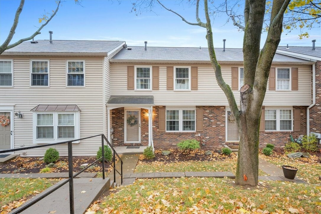 Property Photo:  288 Murrays Lane  PA 15234 