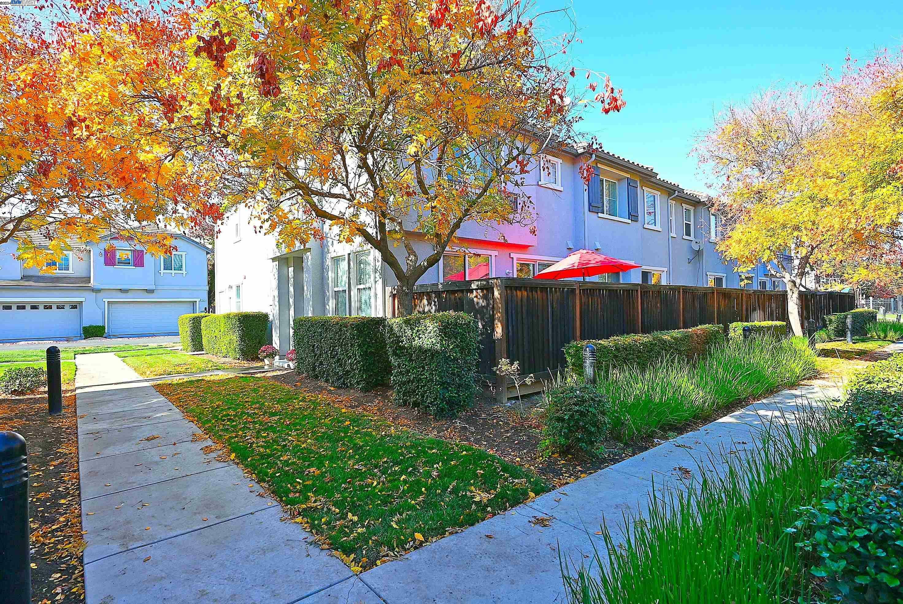 Property Photo:  1350 Eisenhower Way  CA 94513 