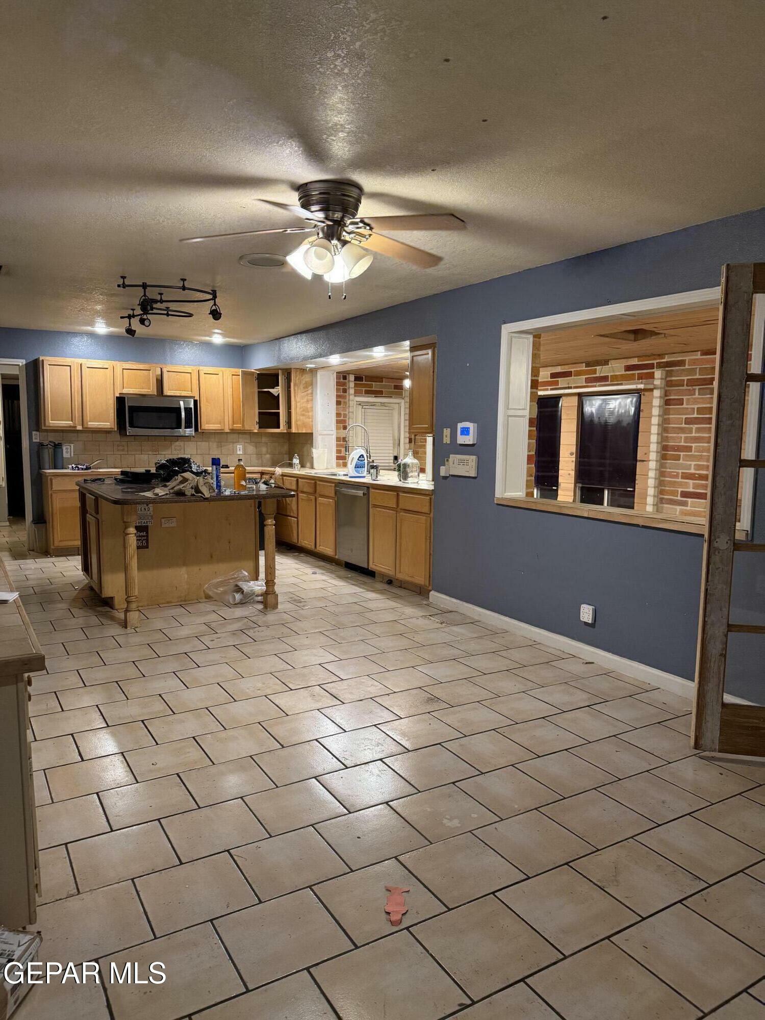 Property Photo:  10139 Buckwood Avenue  TX 79925 