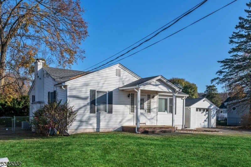 Property Photo:  39 Burnside Pl  NJ 07420 