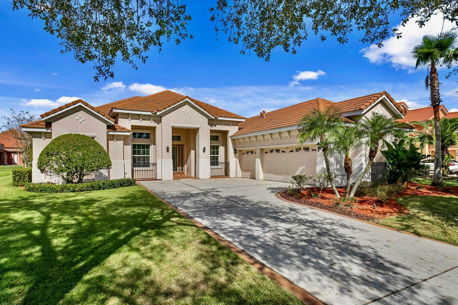 Property Photo:  8306 Windsor Bluff Drive  FL 33647 