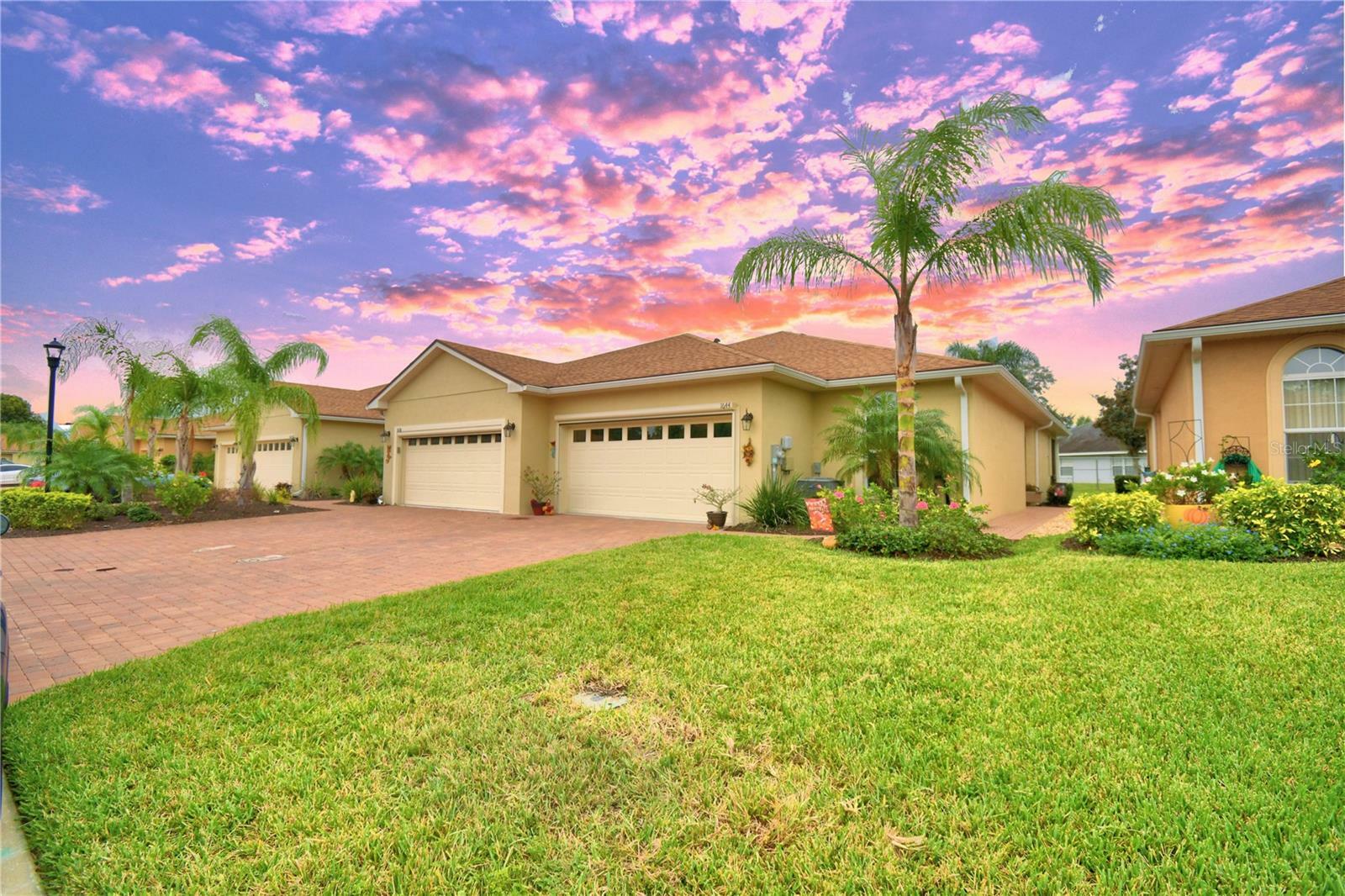 Property Photo: 1644 Linz Ct FL 33884