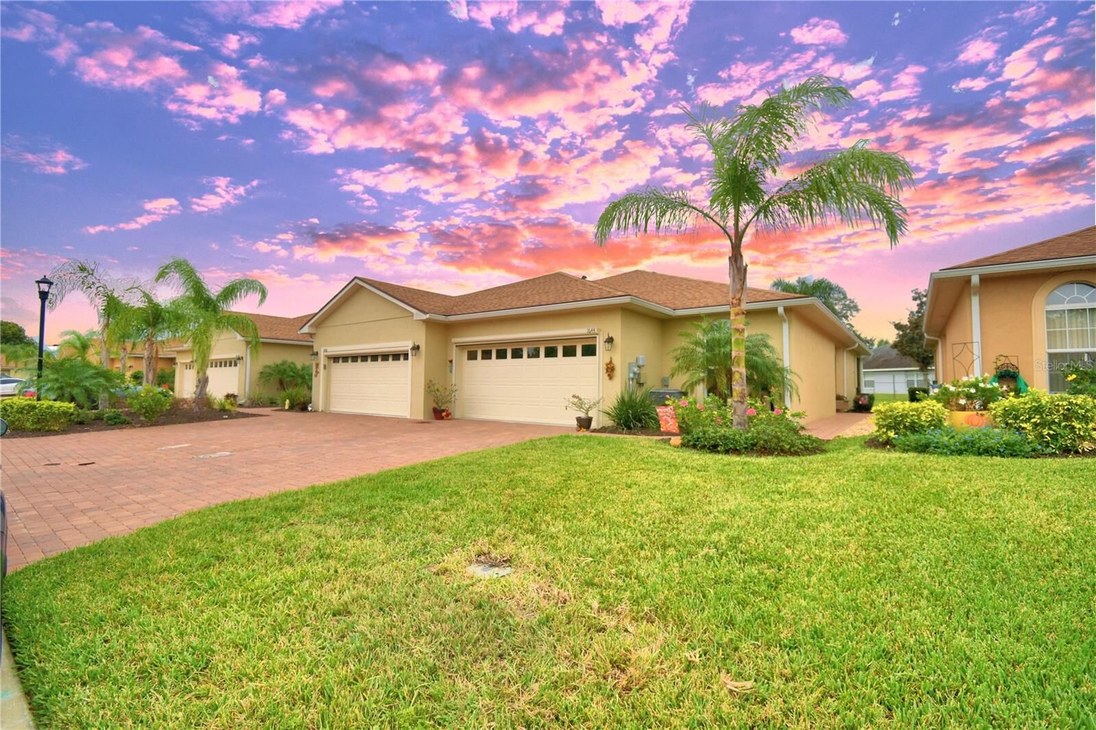 Property Photo: 1644 Linz Ct FL 33884