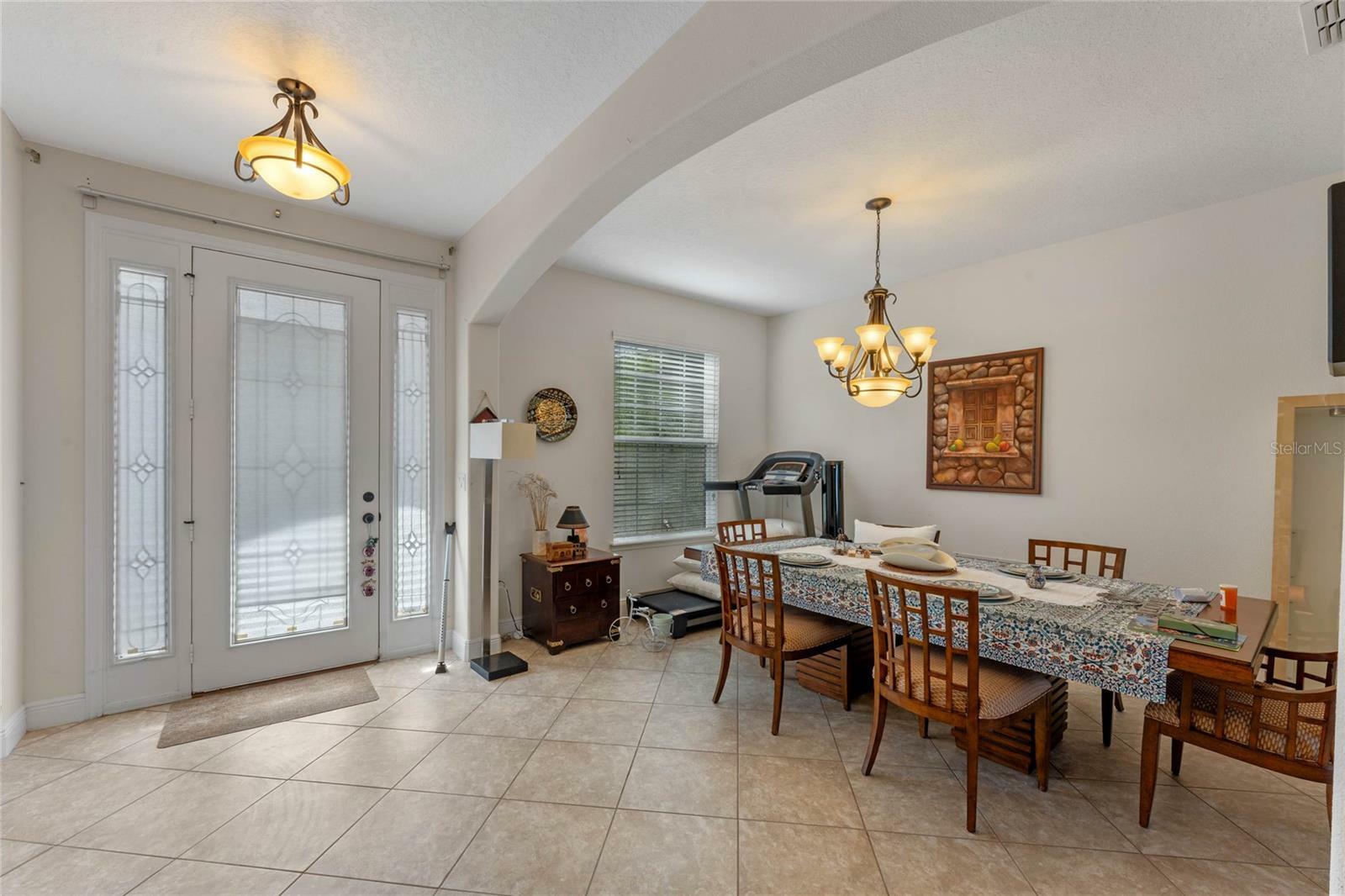 Property Photo:  658 Lake Cove Pointe Circle  FL 34787 