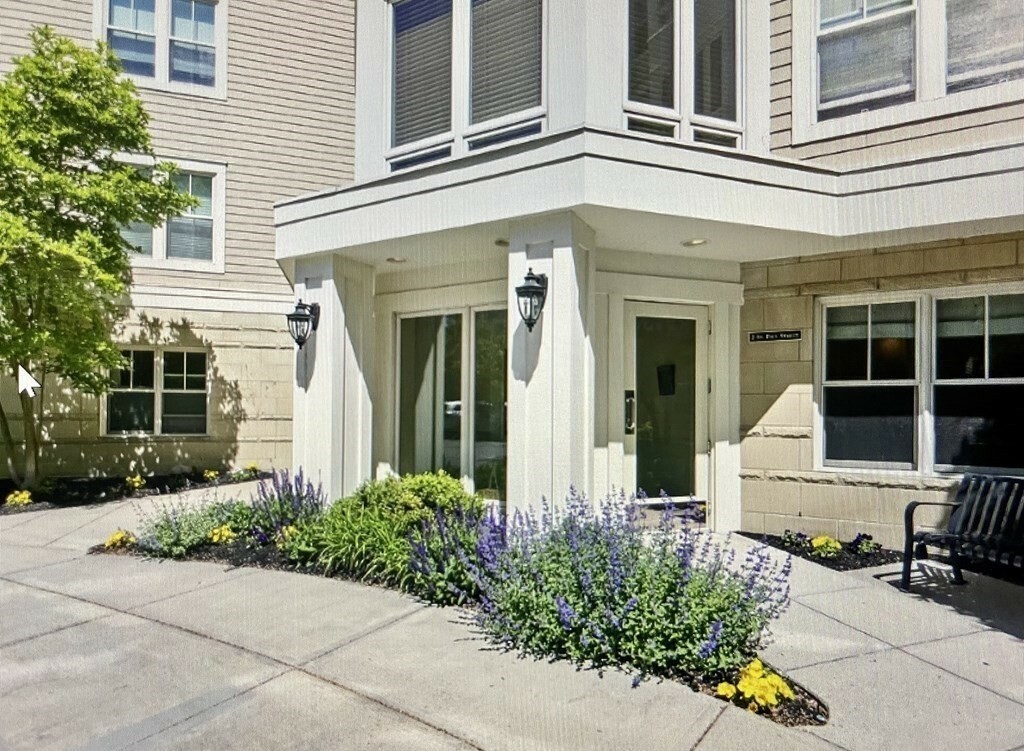 Property Photo:  2-14 Saint Paul 505  MA 02446 