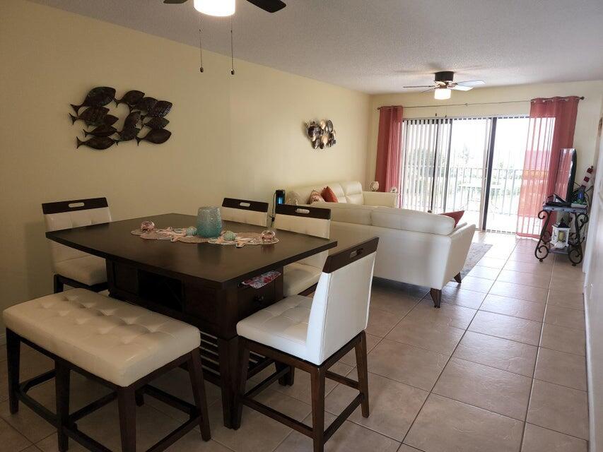 Property Photo:  5163 N Highway A1a D419  FL 34949 