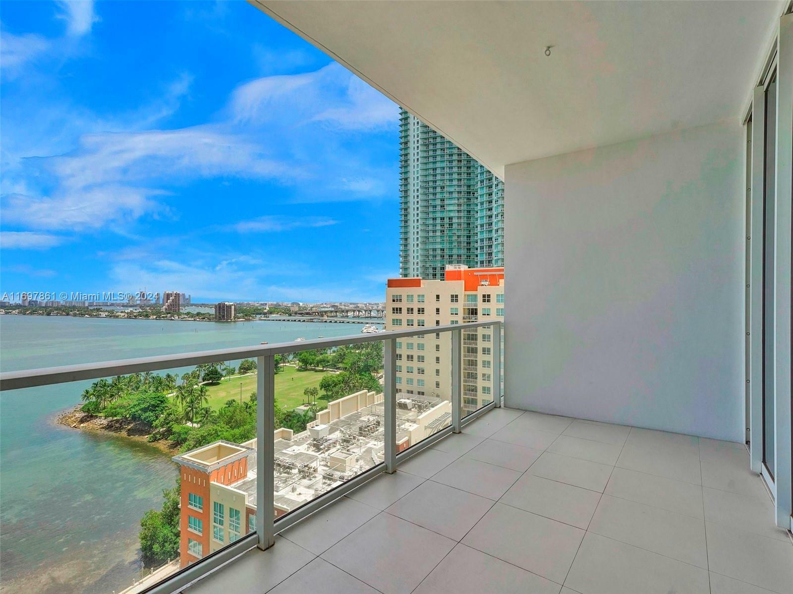 Property Photo:  2020 N Bayshore Dr 1509  FL 33137 