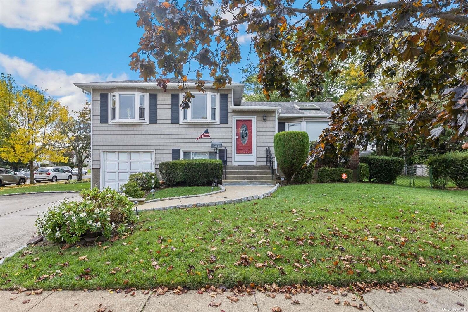 Property Photo:  3640 Locust Avenue  NY 11783 