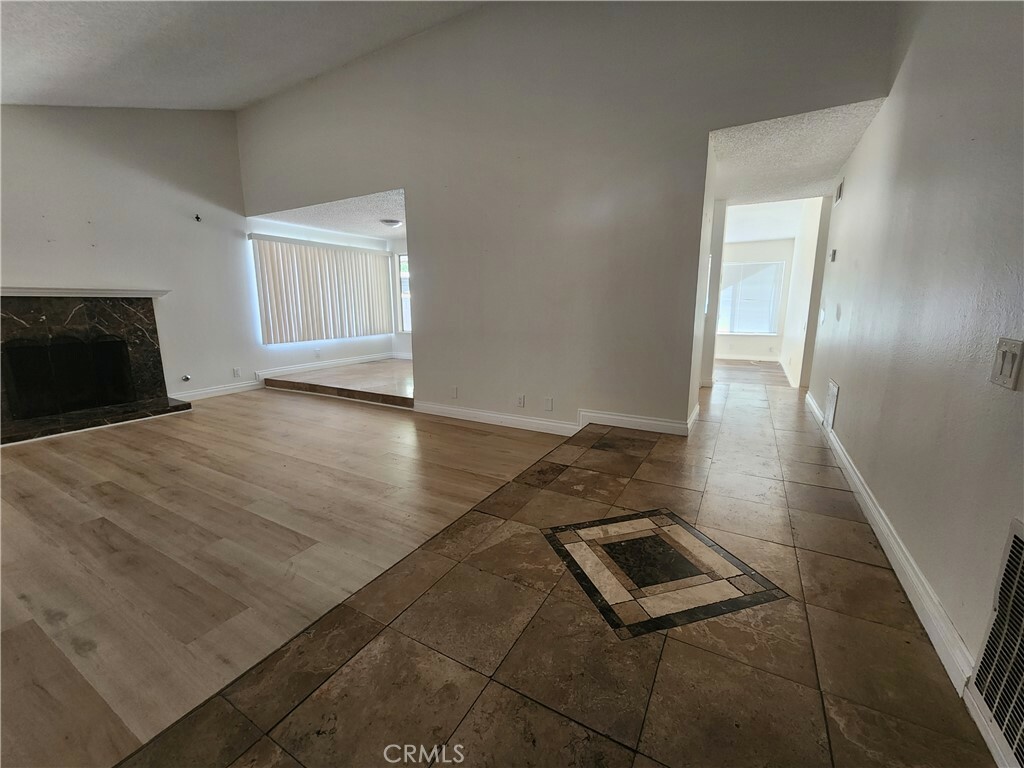 Property Photo:  630 E Avenue J4  CA 93535 