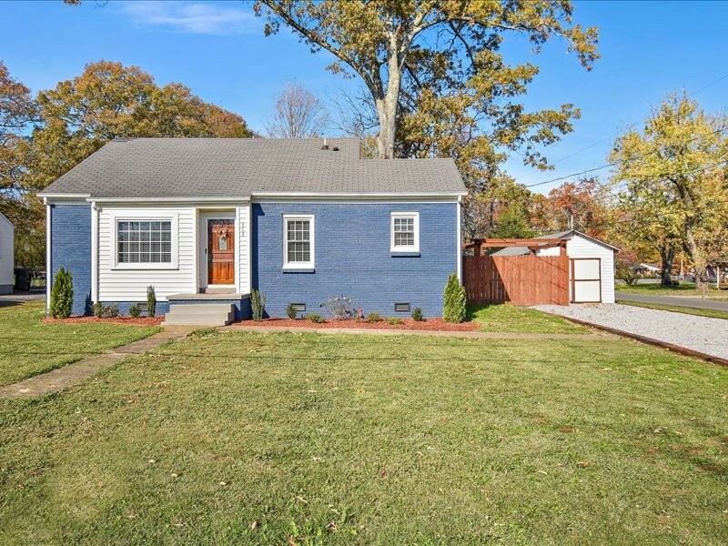 Property Photo:  313 Steagall St  TN 37388 