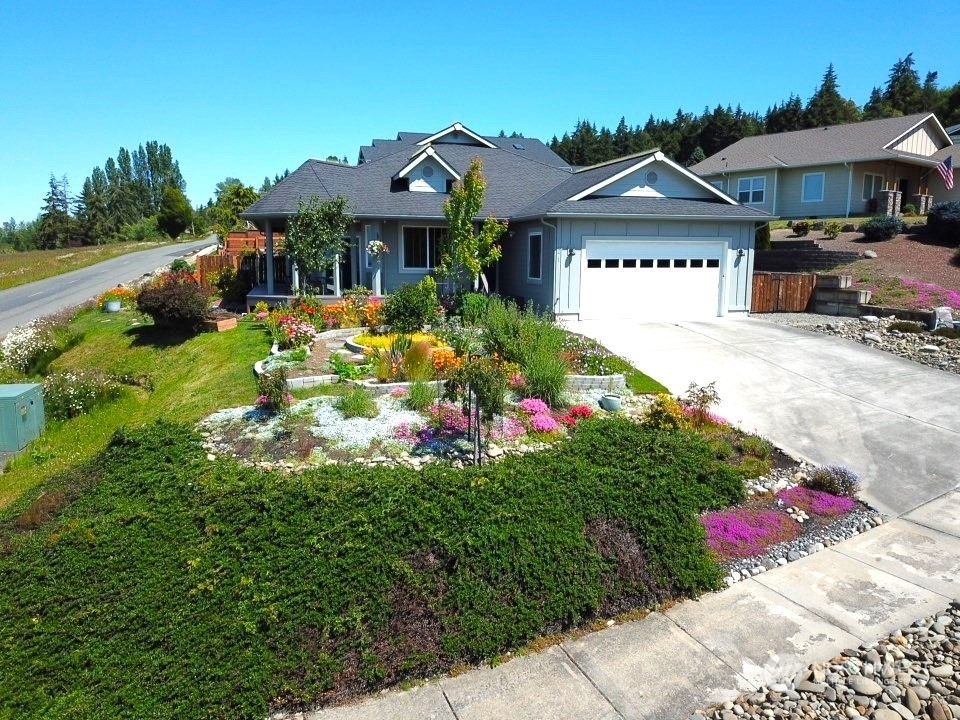 Property Photo:  21  American Eagle Drive  WA 98382 