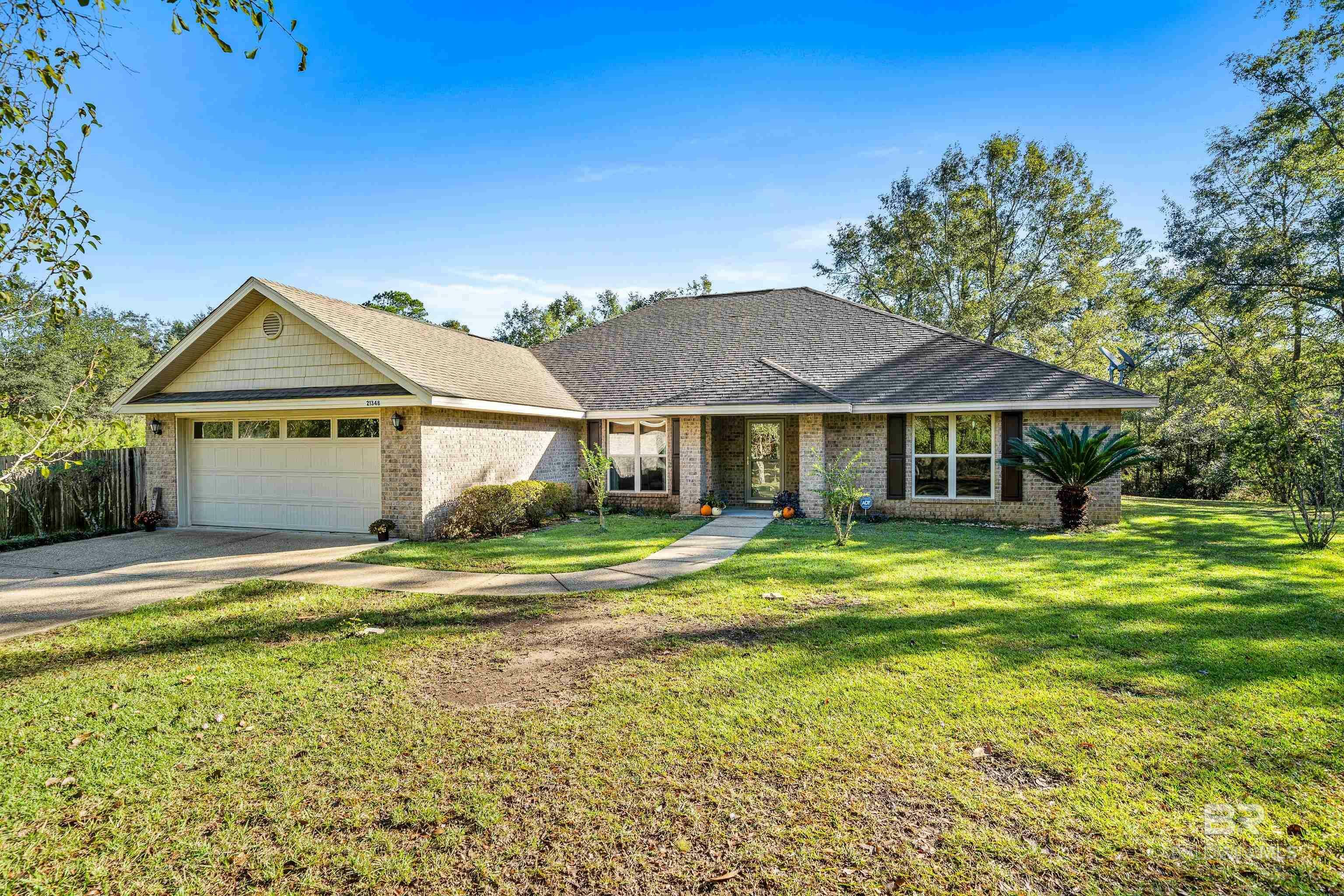 Property Photo:  21348 East Boulevard  AL 36576 