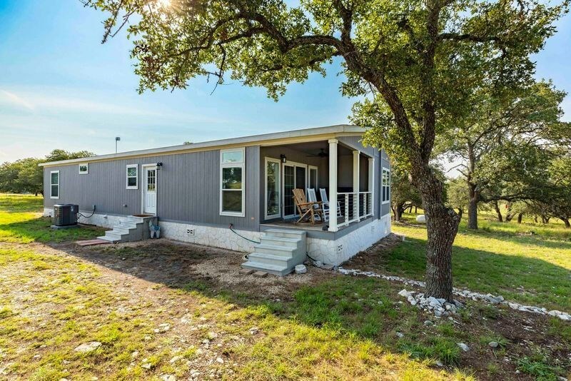 Property Photo:  176 Jenna Ln  TX 78631 