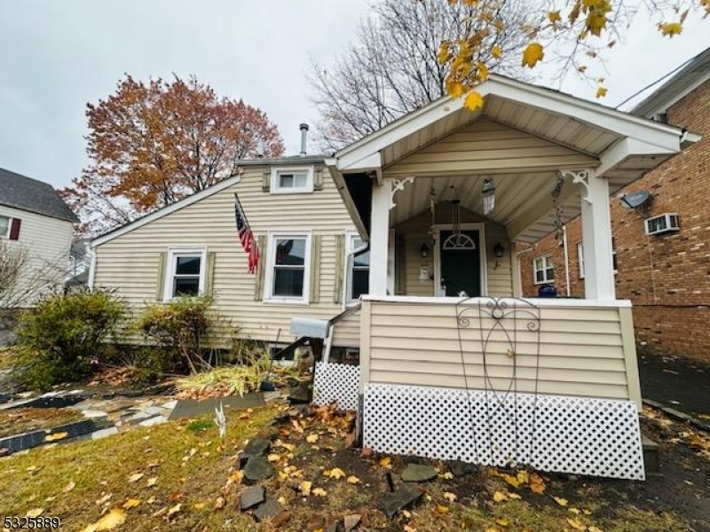 Property Photo:  215 Main St  NJ 07041 