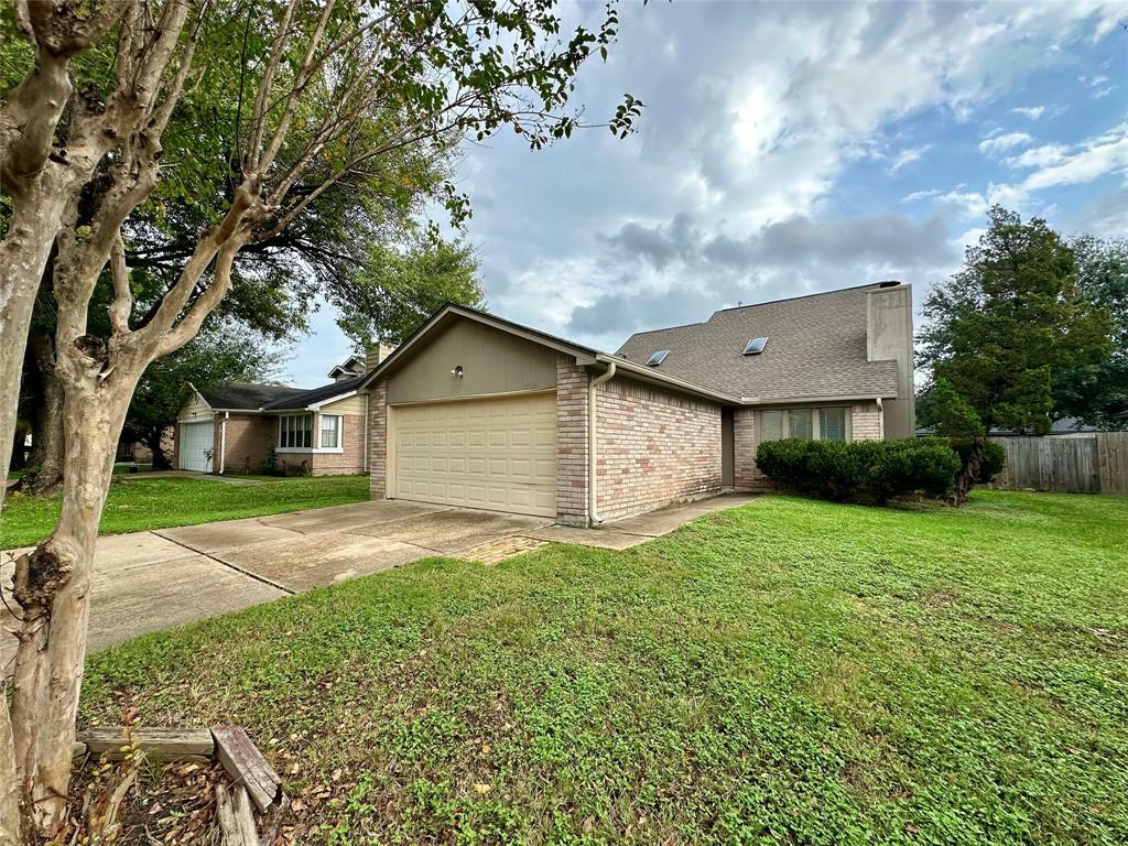 Property Photo:  11526 Henley Drive  TX 77064 