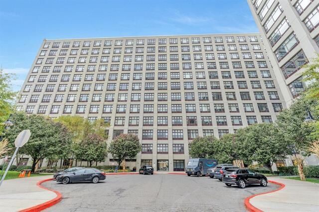 Property Photo: 1500 Washington St 12X NJ 07030