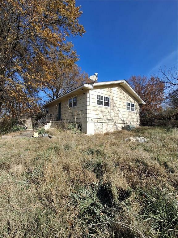 Property Photo: 5915 E 84th Street MO 64138
