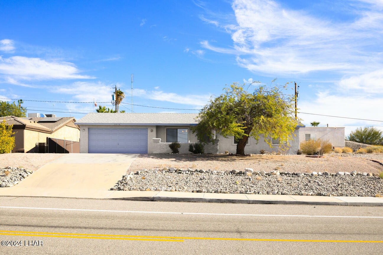 Property Photo:  3410 Kiowa Blvd  AZ 86404 