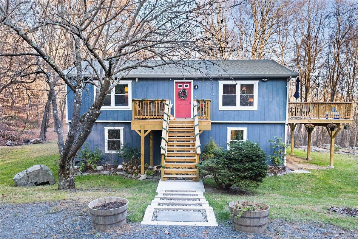 Property Photo:  62 Hawleys Corners Road  NY 12528 