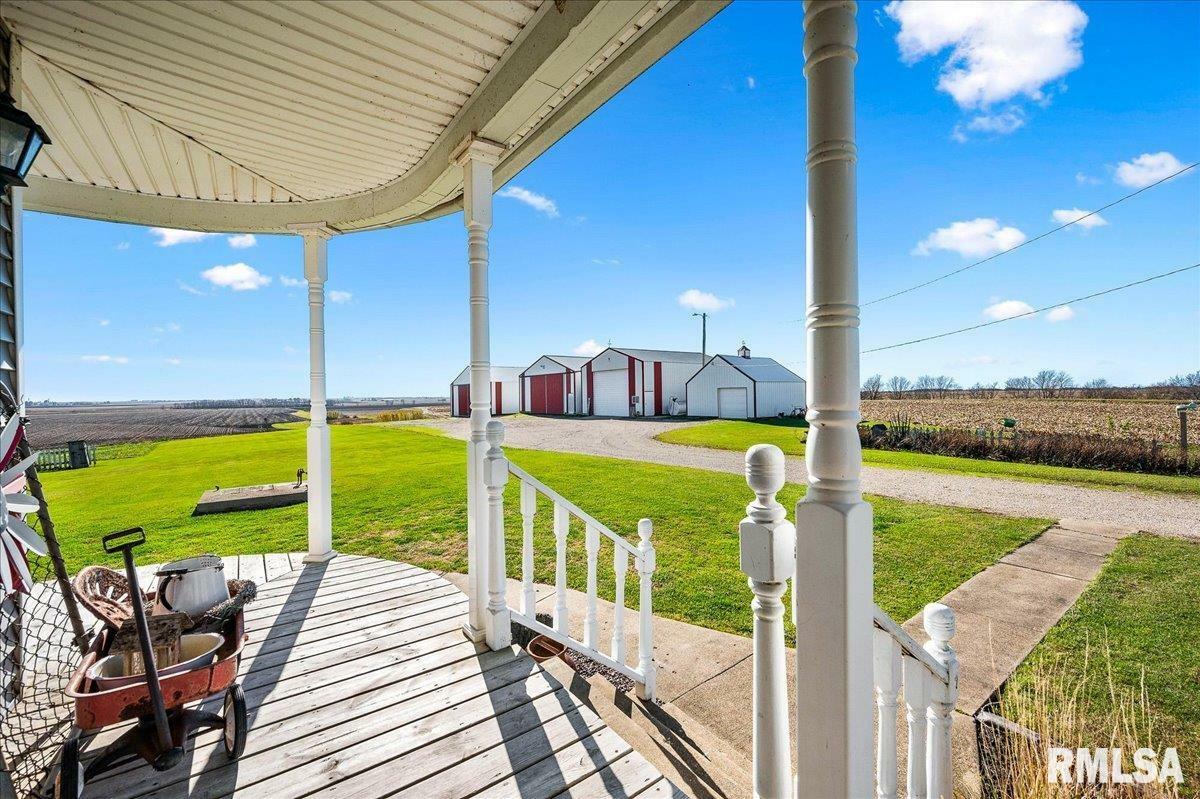 Property Photo:  9542 Sharkey Highway  IL 61491 