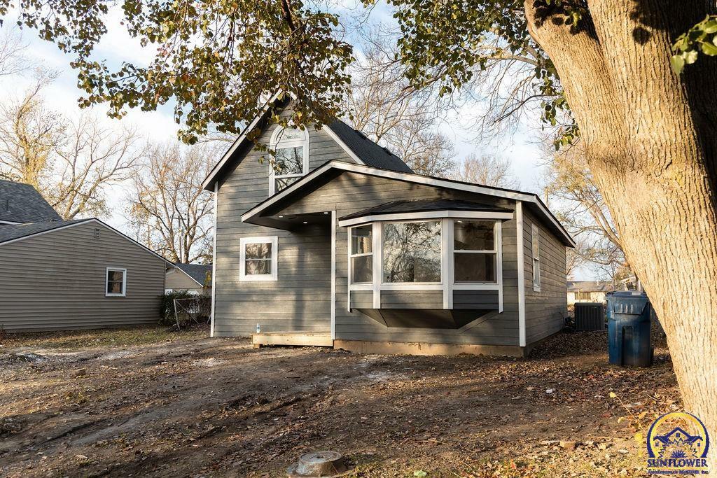 Property Photo:  315 Fowler St  KS 66507 