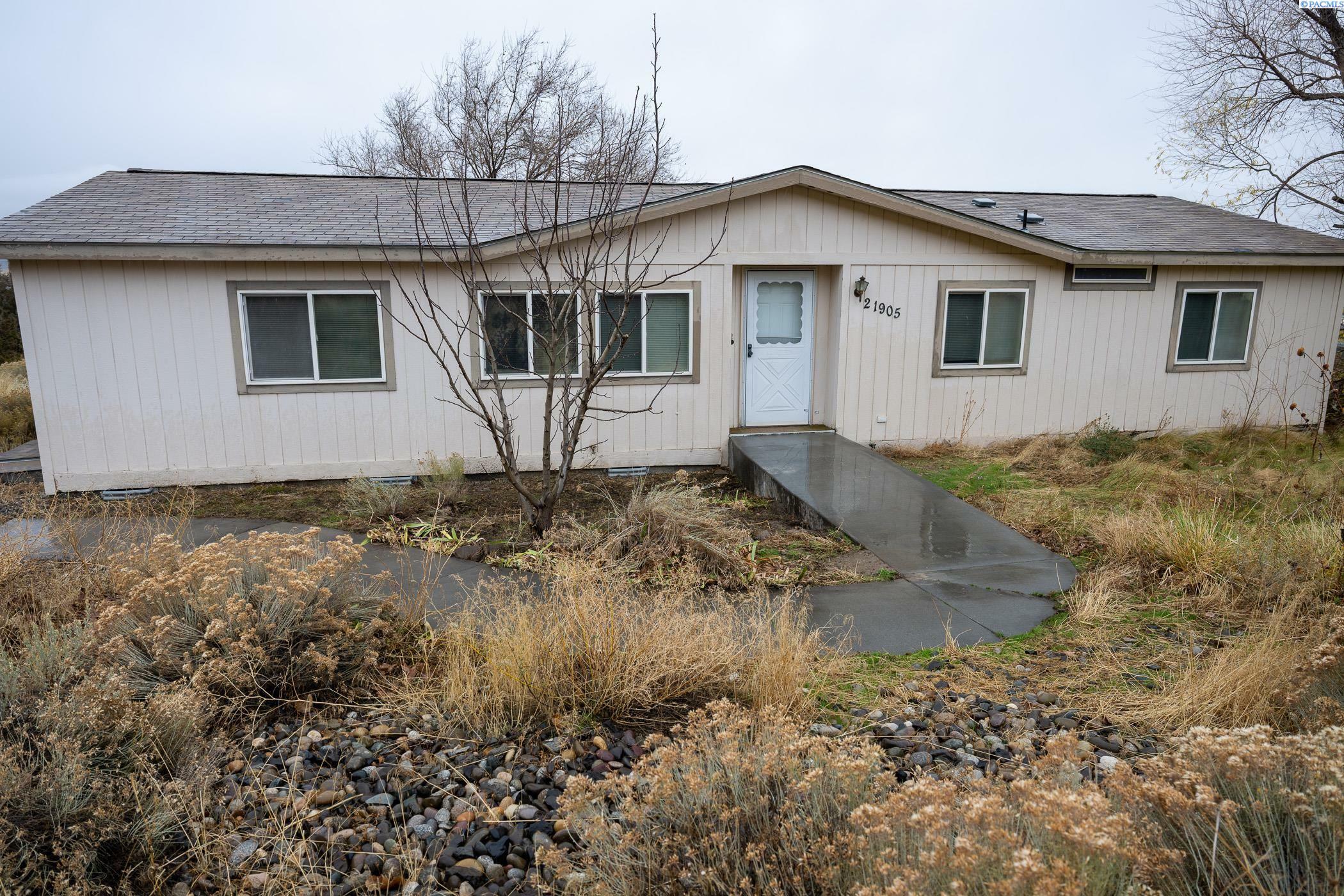 21905 W Yakitat Pl  Benton City WA 99320 photo