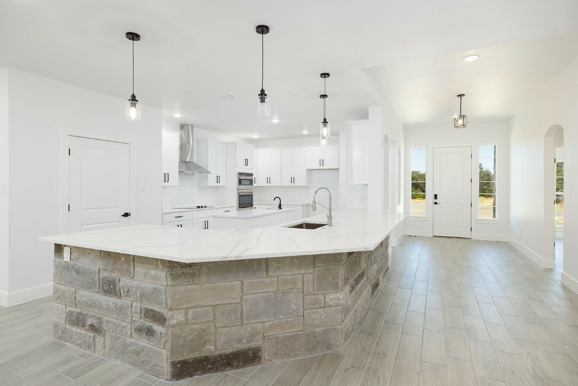 Property Photo: 111 Jesse Stiff TX 78606